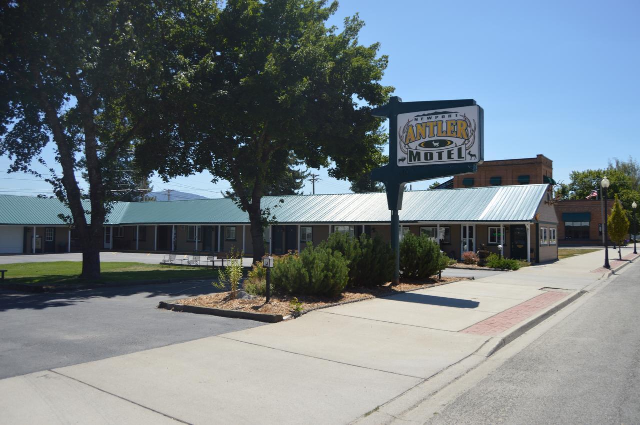 Newport Antler Motel Exterior foto